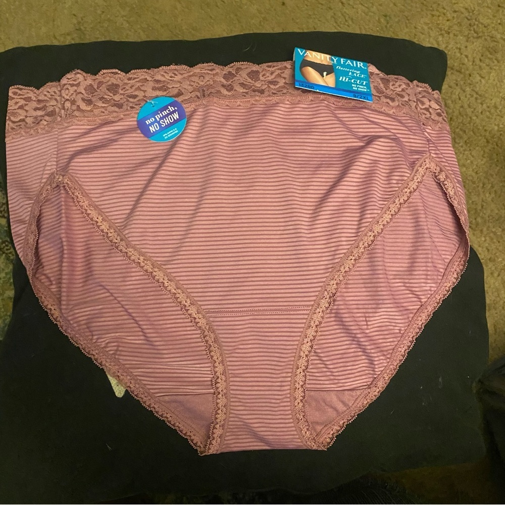 Vanity Fair Purple/Pinkish Lace Trim‎ Panties High Cut Full Coverage 9/2XL